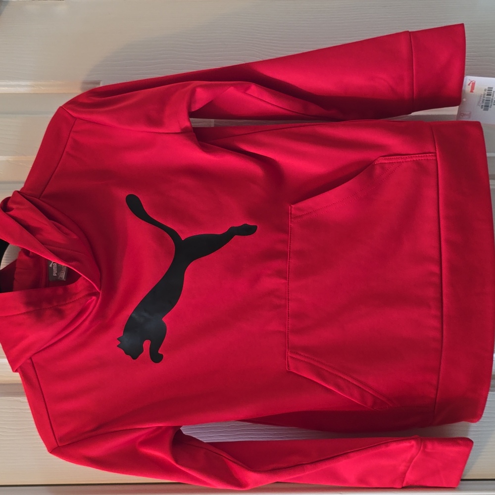 PUMA BRAND BOY'S RED SIGNATURE PULLOVER HOODIE SIZE SMALL